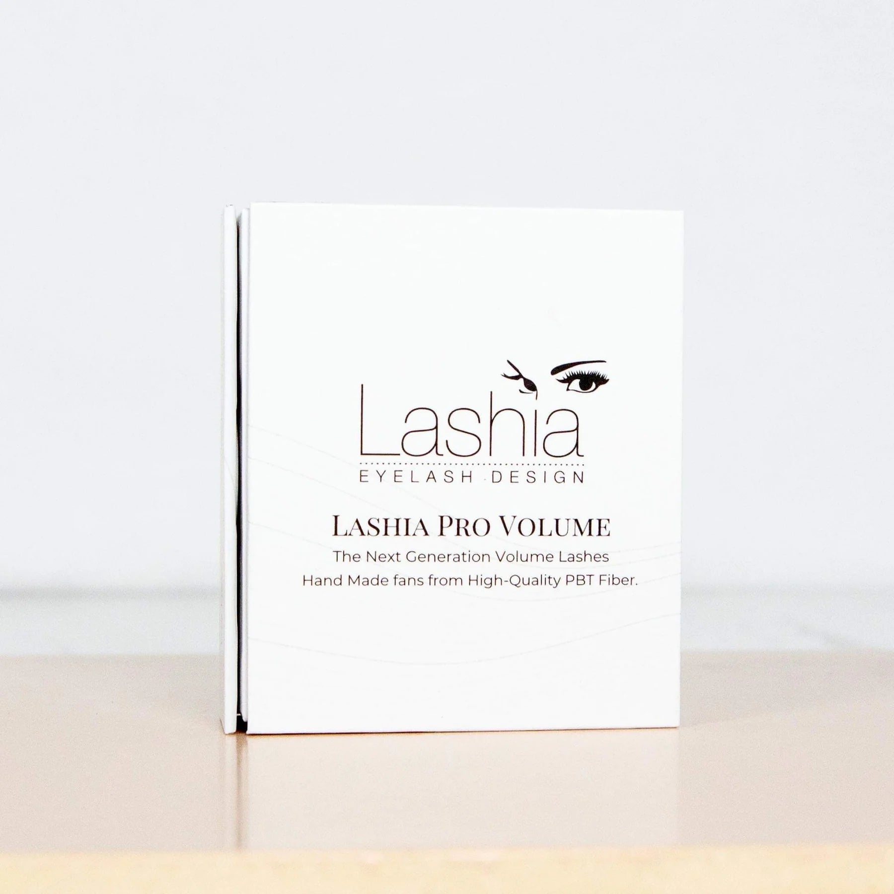 0,05 Lashia Promade 6D. 500st knippen i en ask. - LashiaMegastore/Shop Lashia